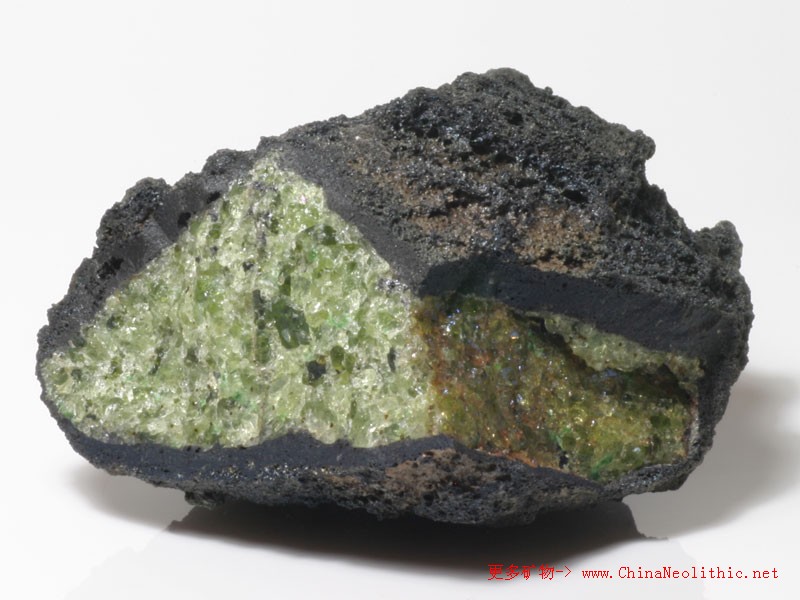 >> 矿物图片 >> 橄榄石-olivine