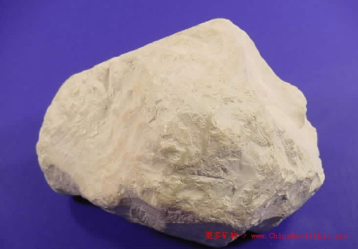 高岭石-kaolinite-矿物图片-矿物百科-石器时代 - 矿物晶体-矿物标本