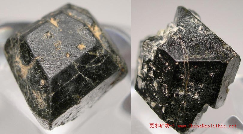 >> 矿物图片 >> 普通辉石-augite