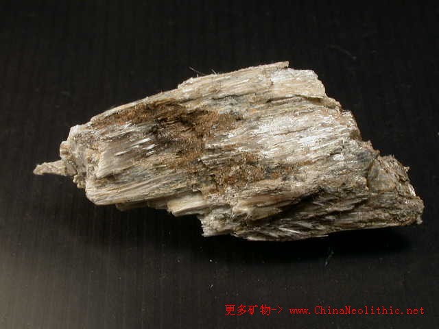 >> 矿物图片 >> 直闪石-anthophyllite