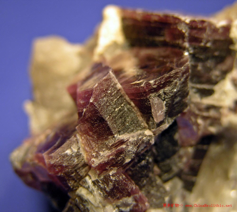 >> 矿物图片 >> 锂云母-lepidolite