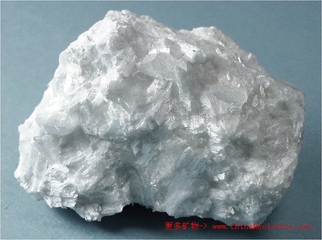 矿物图片 硅灰石-wollastonite