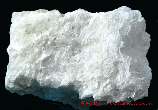 矿物图片 硅灰石-wollastonite