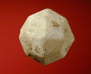 Leucite6598