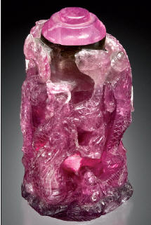 Over 100 year old chinese carved snuff bottle, 8.5 cm tall. Carved from a single crystal from the Tourmaline Queen Mine. 