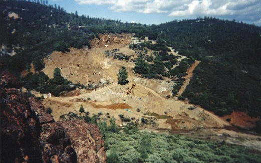 Workings at the Benitoite Gem mine around 2000. M. Gray photo.