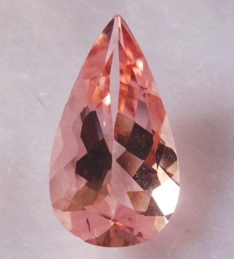 摩根石,铯绿柱石,Morganite