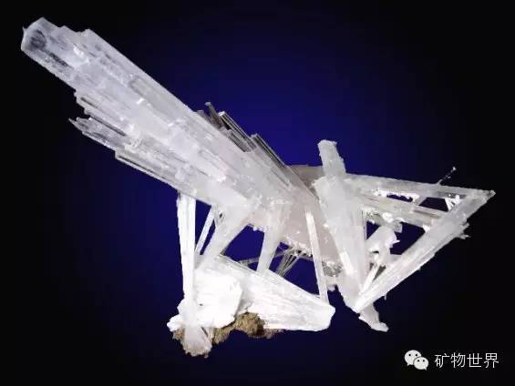 矿物世界—沸石 Zeolite,沸石