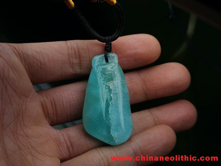 The sky blue ice hemimorphite gem carved pieces of chocolate carved totem bat pendant Pendant,Hemimorphite