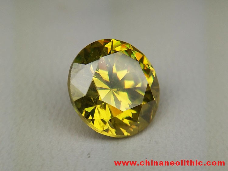 Yellow green Sphalerite circular faceted gemstone ring section naked Shi Qiang fire color,Sphalerite