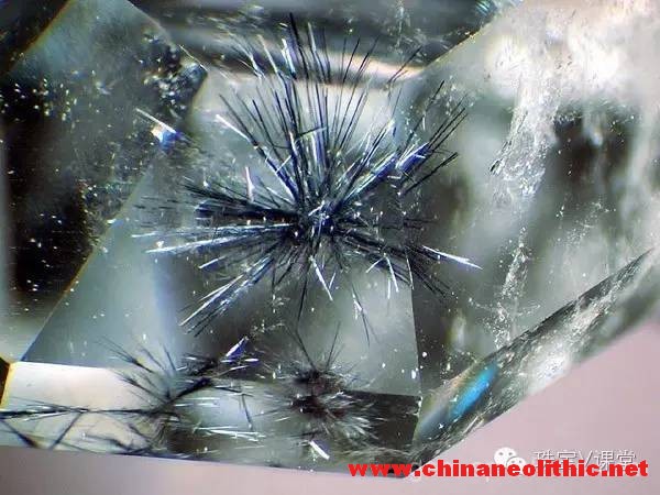 那些被水晶包养的矿物妹子！水晶包裹体包体异像晶中晶,水晶