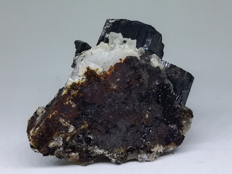 Babingtonite and grape stone, crystal mineral crystal gem stone ore samples,Babingtonite,Prehnite