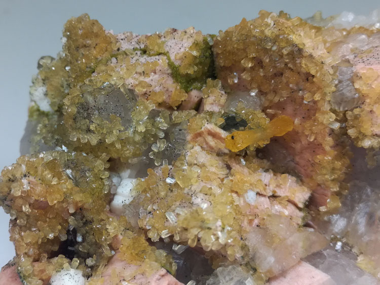 Chinese Fujian new Stilbite, crystal and feldspar mineral crystal specimens gem stone ore,Stilbite,Feldspar,Quartz