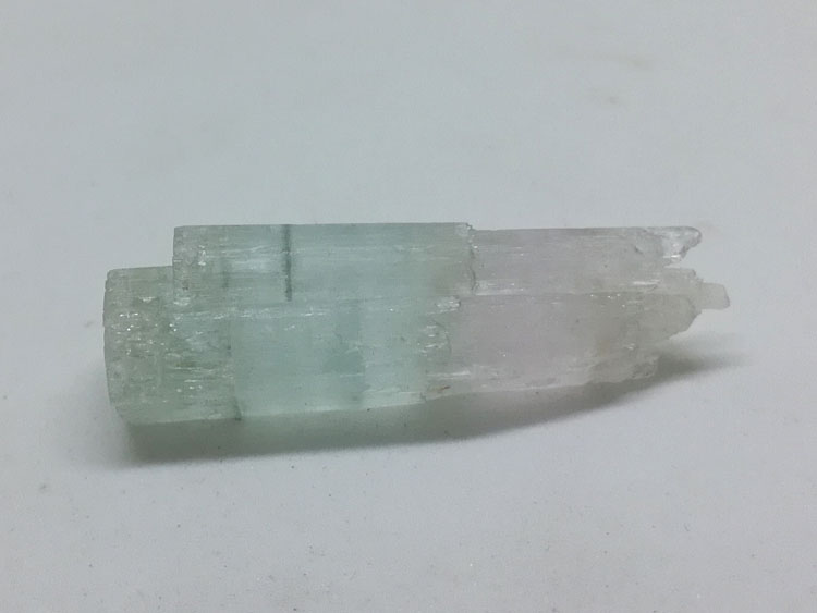 China new dual color aquamarine, Morgan stone, beryl gem stone ore mineral cluster crystal crystal s,Aquamarine