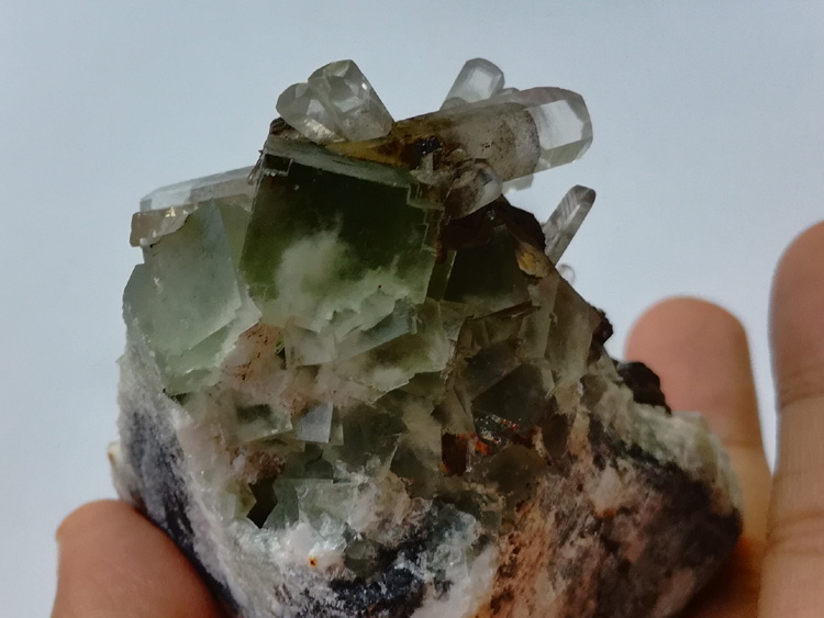 New crystal minerals from unknown minerals and calcite and green fluorite in Fujian,Fluorite,Calcite