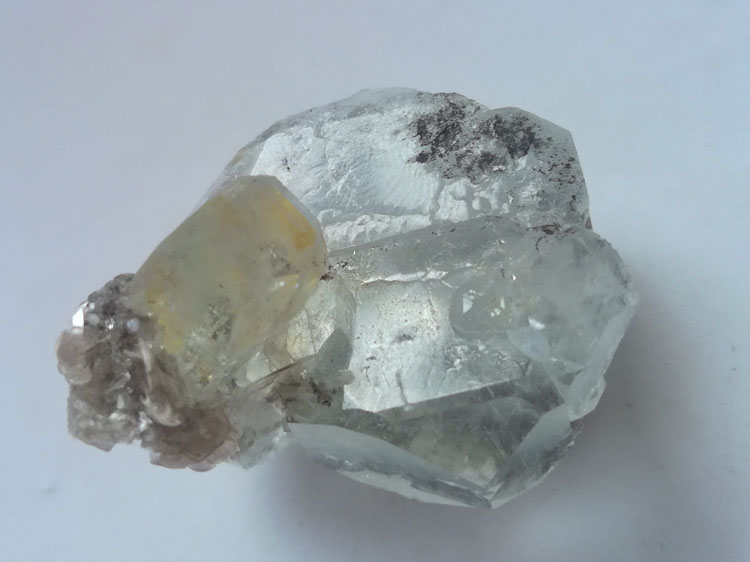 Plate shaped Floating Aquamarine and mica mineral crystal specimens gem stone ore,Aquamarine,Mica