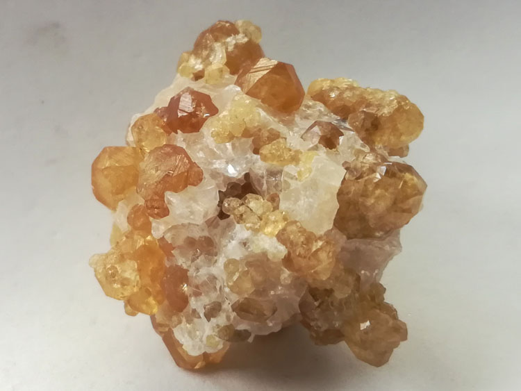 (New) Specimen of Yellow Garnet and Calculus Symbiotic Minerals Crystal Gemstone Raw Ore,Garnet,Calcite