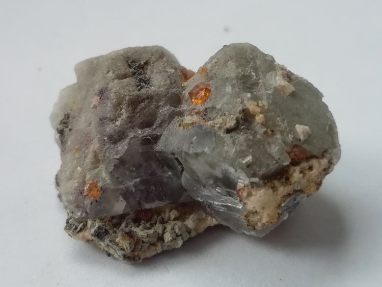Octahedral fluorite encapsulated Spessartite manganese-alumina garnet symbiotic mineral specimen Cry,Garnet,Fluorite