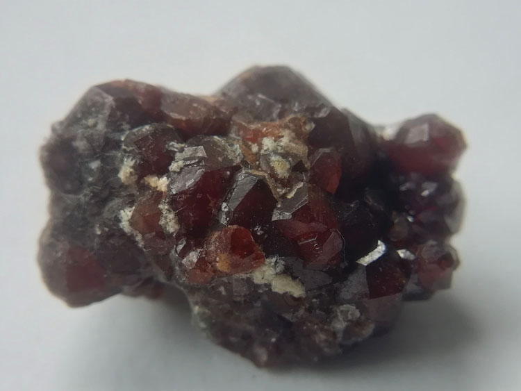 Large crystal wine red Spessartite manganese aluminium garnet mineral specimen Crystal Gemstone,Garnet