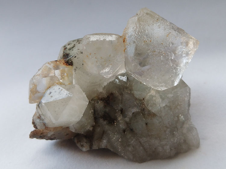 Clorless transparent Fluorite,Quartz,Helvite Mineral Specimens Mineral Crystals Gem Materials,Fluorite,Quartz,Helvite