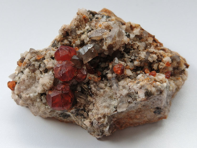 Manganese-aluminum Garnet Spessartine,Quartz,Feldspar Mineral Specimens Mineral Crystals Gem,Garnet,Quartz,Feldspar