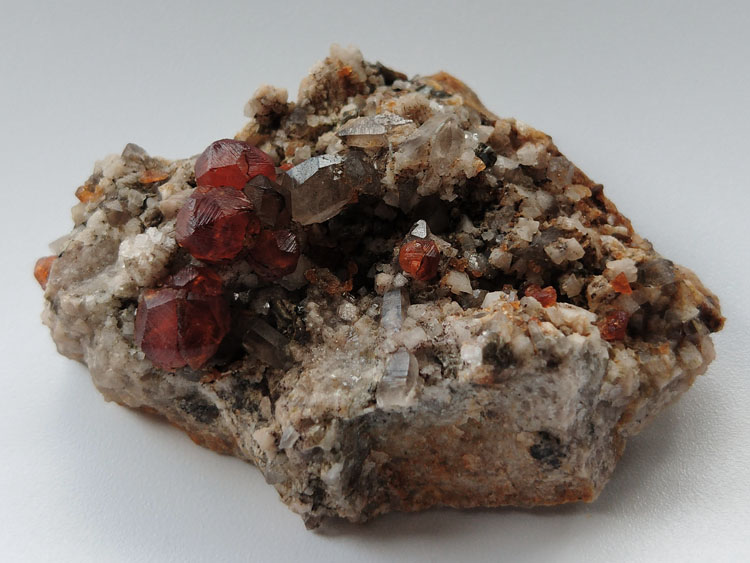 Manganese-aluminum Garnet Spessartine,Quartz,Feldspar Mineral Specimens Mineral Crystals Gem,Garnet,Quartz,Feldspar