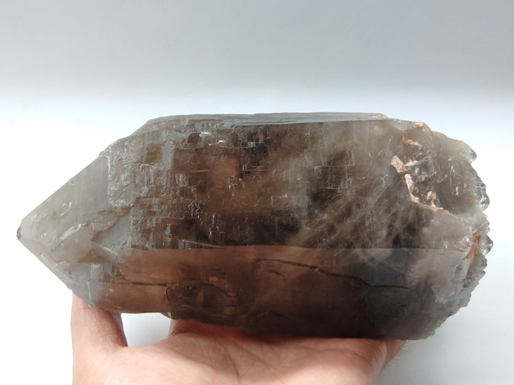 Self-excavated Smoky Quartz Mineral Specimens Mineral Crystals Gem Materials,Quartz
