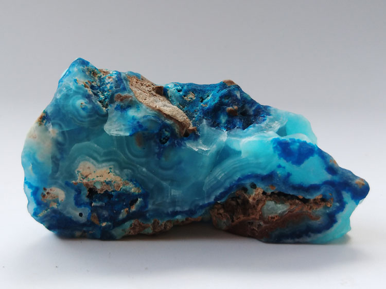 Bright-coloured Hemimorphite naturally follows the shape to hang playthings of gemstone mineral crys,Hemimorphite