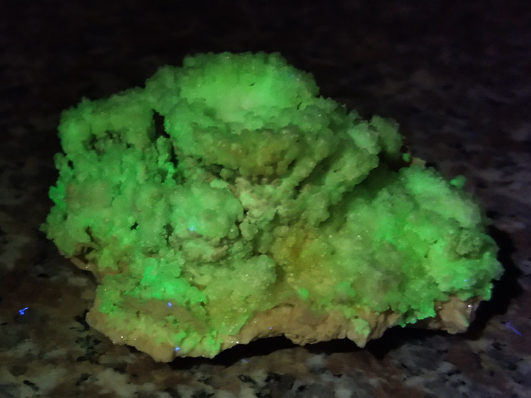 Fluorescence Opal Mushroom shaped Feldspar Microcline Mineral Specimens Mineral Crystals Gem,Opal,Feldspar