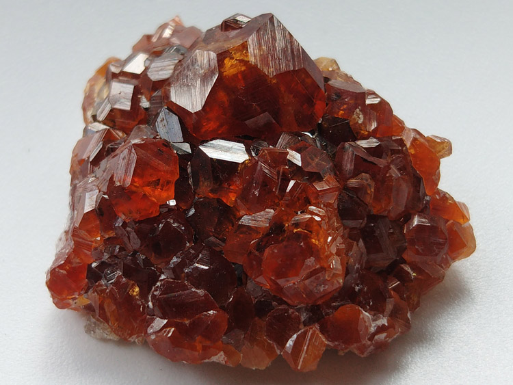 Large crystal Manganese-aluminum Garnet Spessartine Mineral Specimens Mineral Crystals Gem Materials,Garnet