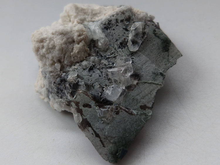 Topaz and Smoky Quartz Symbiotic Mineral Specimens Crystal Gemstone Raw Ore,Topaz,Quartz