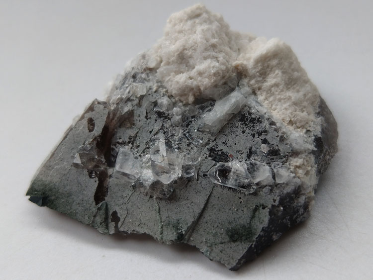 Topaz and Smoky Quartz Symbiotic Mineral Specimens Crystal Gemstone Raw Ore,Topaz,Quartz