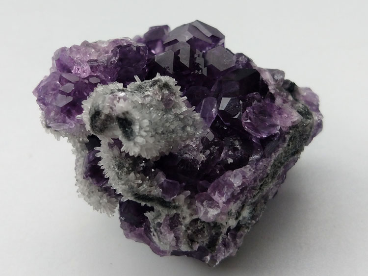 Purple blue Eight face body fluorite brightness super mineral crystal gem stone ore samples,Fluorite,Quartz