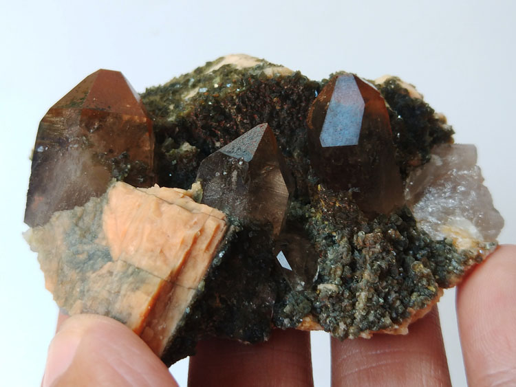 Smoky Quartz,Microcline Feldspar,Mica Mineral Specimens Mineral Crystals Gem Materials,Quartz,Feldspar,Mica