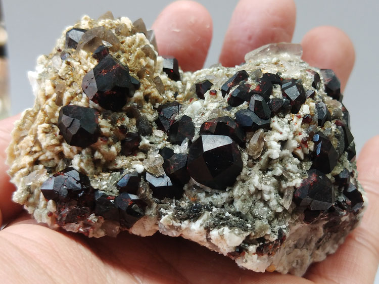 Large crystal spessartite garnet and Citrine Smoky Quartz Crystal Gemstone stone ore mineral samples,Garnet,Quartz