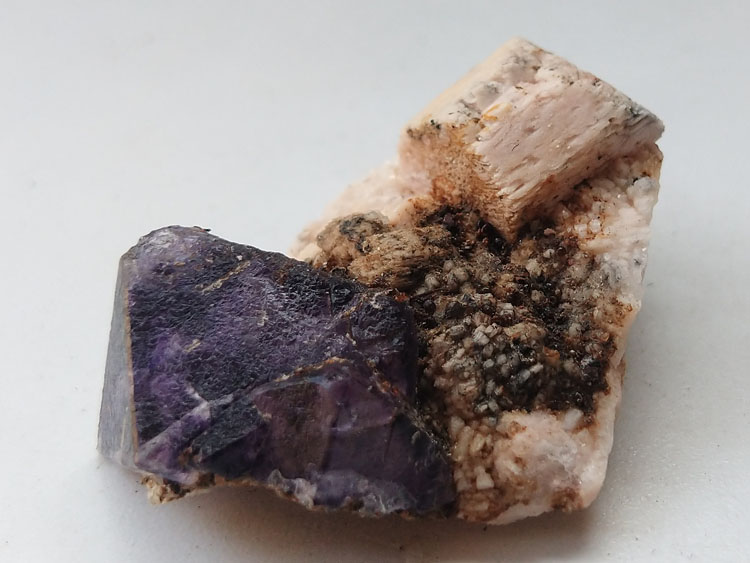 Fluorite,Microcline Albite  Feldspar Mineral Specimens Mineral Crystals Gem Materials,Fluorite,Feldspar