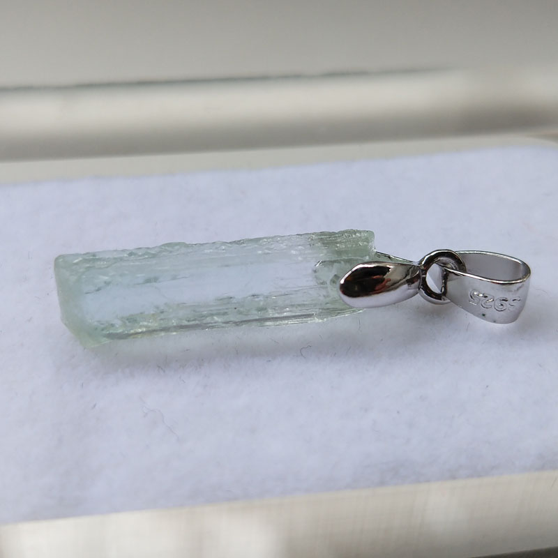 Aquamarine Beryl Pendant Necklace Mineral Specimen Crystal Gem,Aquamarine