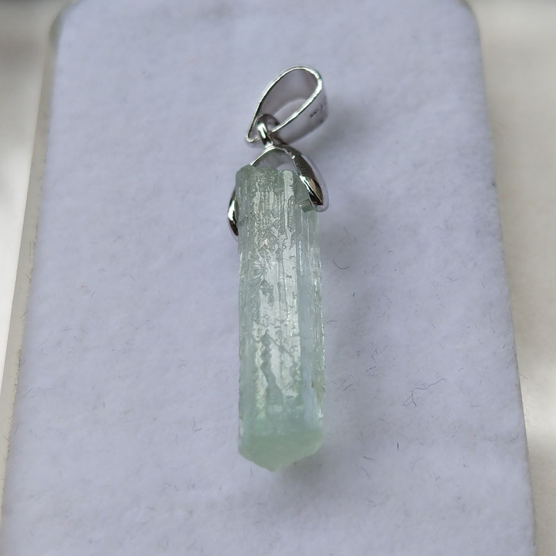 Aquamarine Beryl Pendant Necklace Mineral Specimen Crystal Gem,Aquamarine