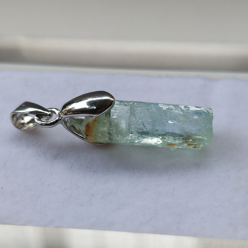 Aquamarine Beryl Pendant Necklace Mineral Specimen Crystal Gem,Aquamarine