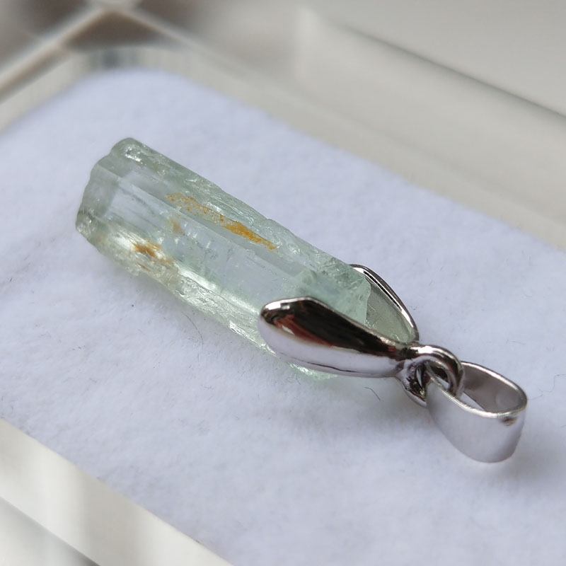 Aquamarine Beryl Pendant Necklace Mineral Specimen Crystal Gem,Aquamarine