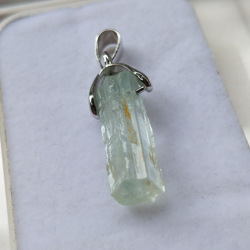 Aquamarine Beryl Pendant Necklace Mineral Specimen Crystal Gem,Aquamarine