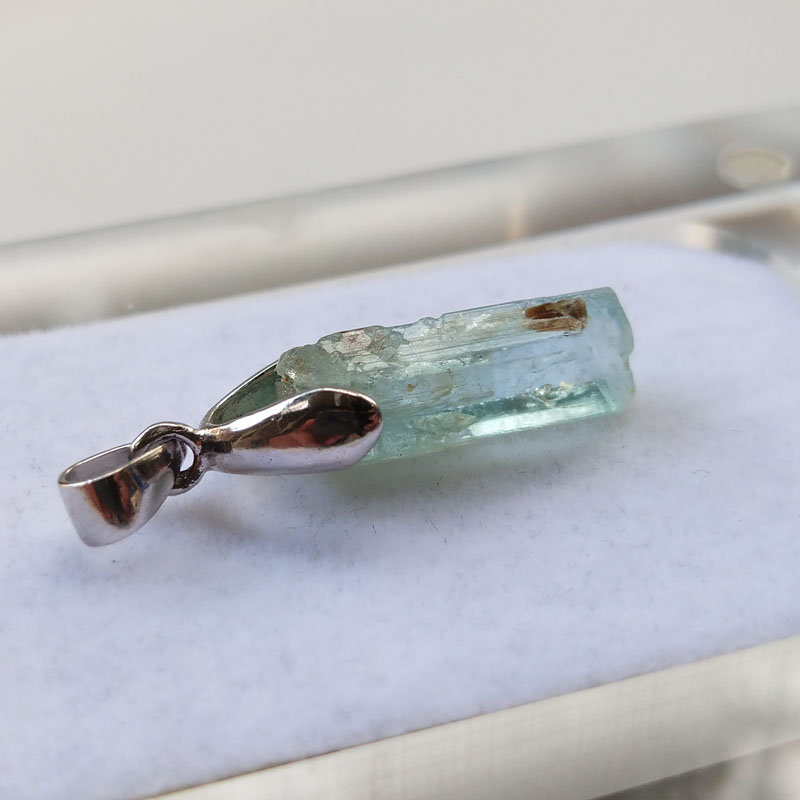 Aquamarine Beryl Pendant Necklace Mineral Specimen Crystal Gem,Aquamarine