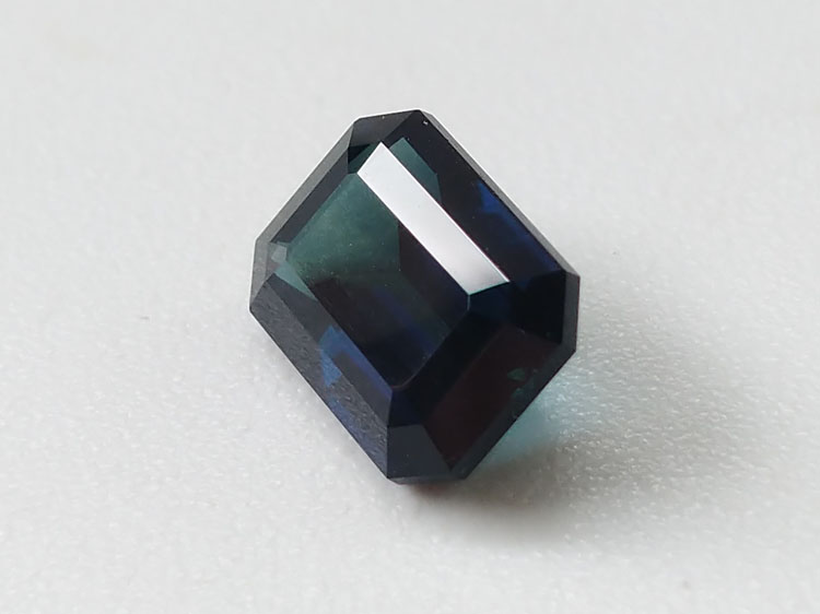Sapphire Corundum Made in Fujian, China Gem Facet Ring Pendant Spessartine Spessartite Mineral,Corundum