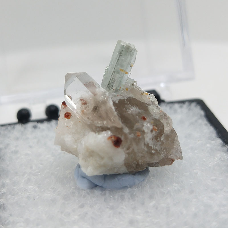 Aquamarine,Garnet,Quartz,Spessartine Mineral Specimens Mineral Crystals Gem,Aquamarine,Garnet,Quartz