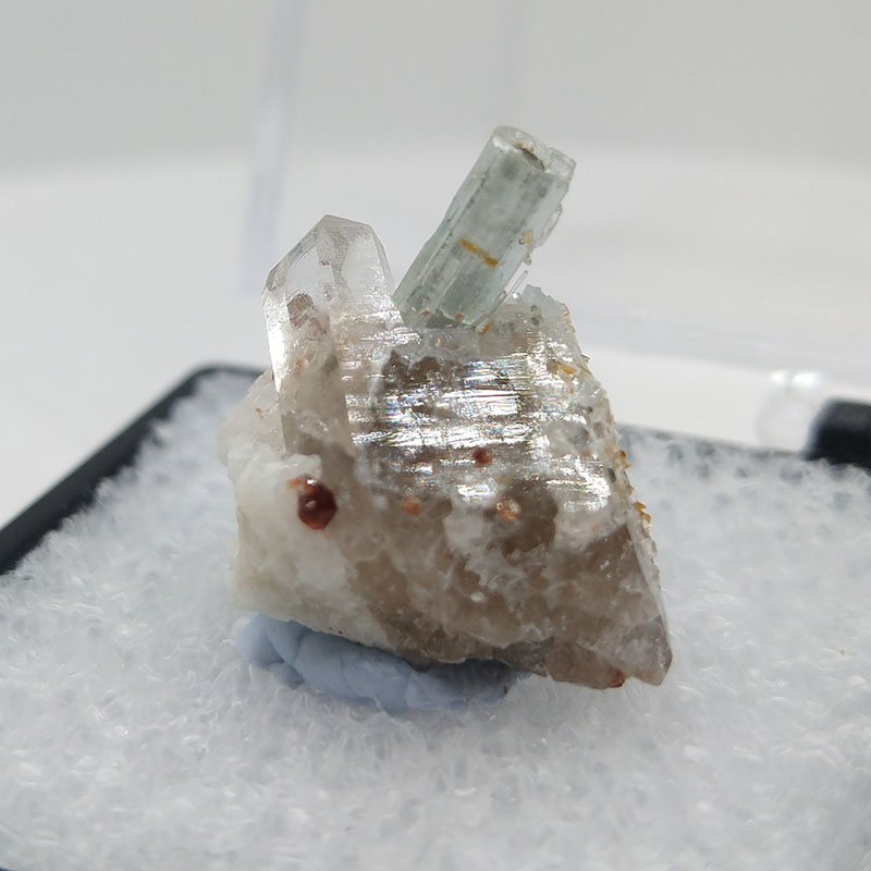 Aquamarine,Garnet,Quartz,Spessartine Mineral Specimens Mineral Crystals Gem,Aquamarine,Garnet,Quartz