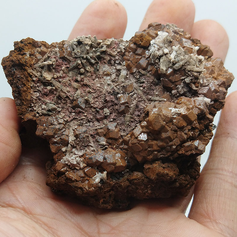 Limonite metasomatism Andradite Garnet Mineral Specimens Mineral Crystals Gem,Limonite,Garnet