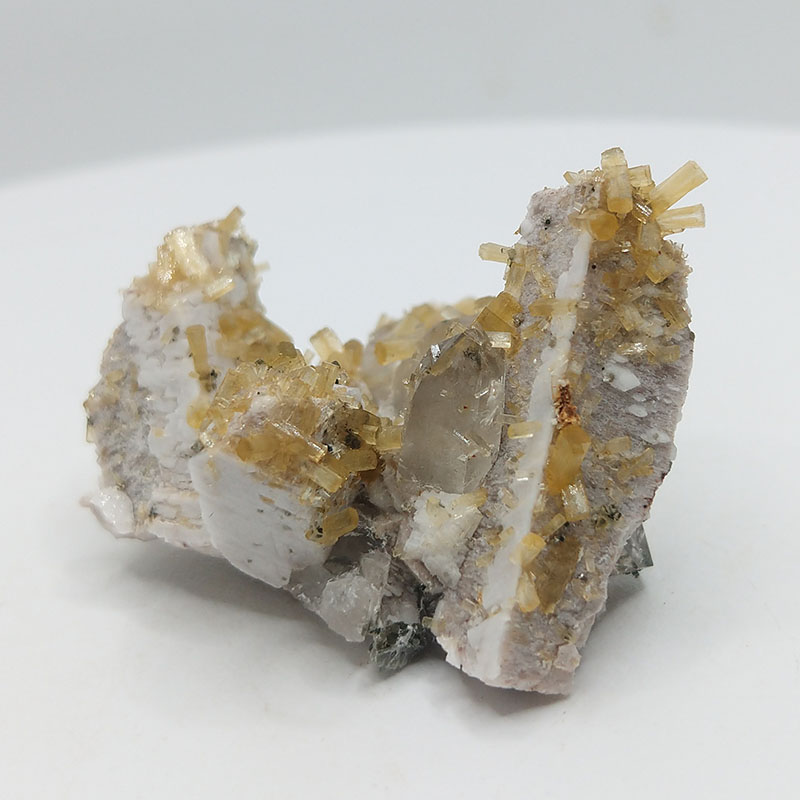 Stilbite,Feldspar Mineral Specimens Mineral Crystals Gem,Stilbite,Feldspar